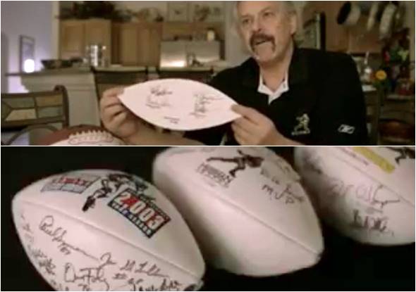Bolas de football autografadas por O.J Simpson