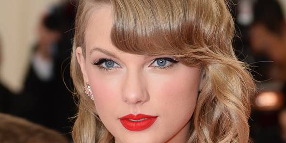Taylor Swift - Lábios Vermelhos