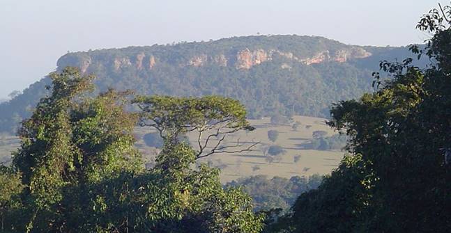 Morro da Pedra Branca - Morro do Unhudo - Dois Córregos