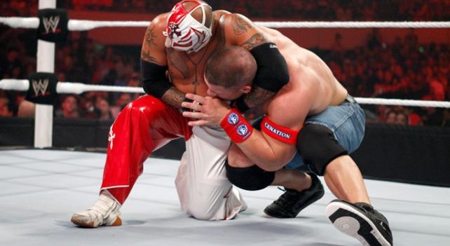 Rey Mysterio vs John Cena - RAW, 22 de Julho 2011