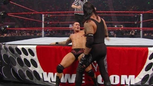 Randy Orton vs. Undertaker - Slammy Awards 2009